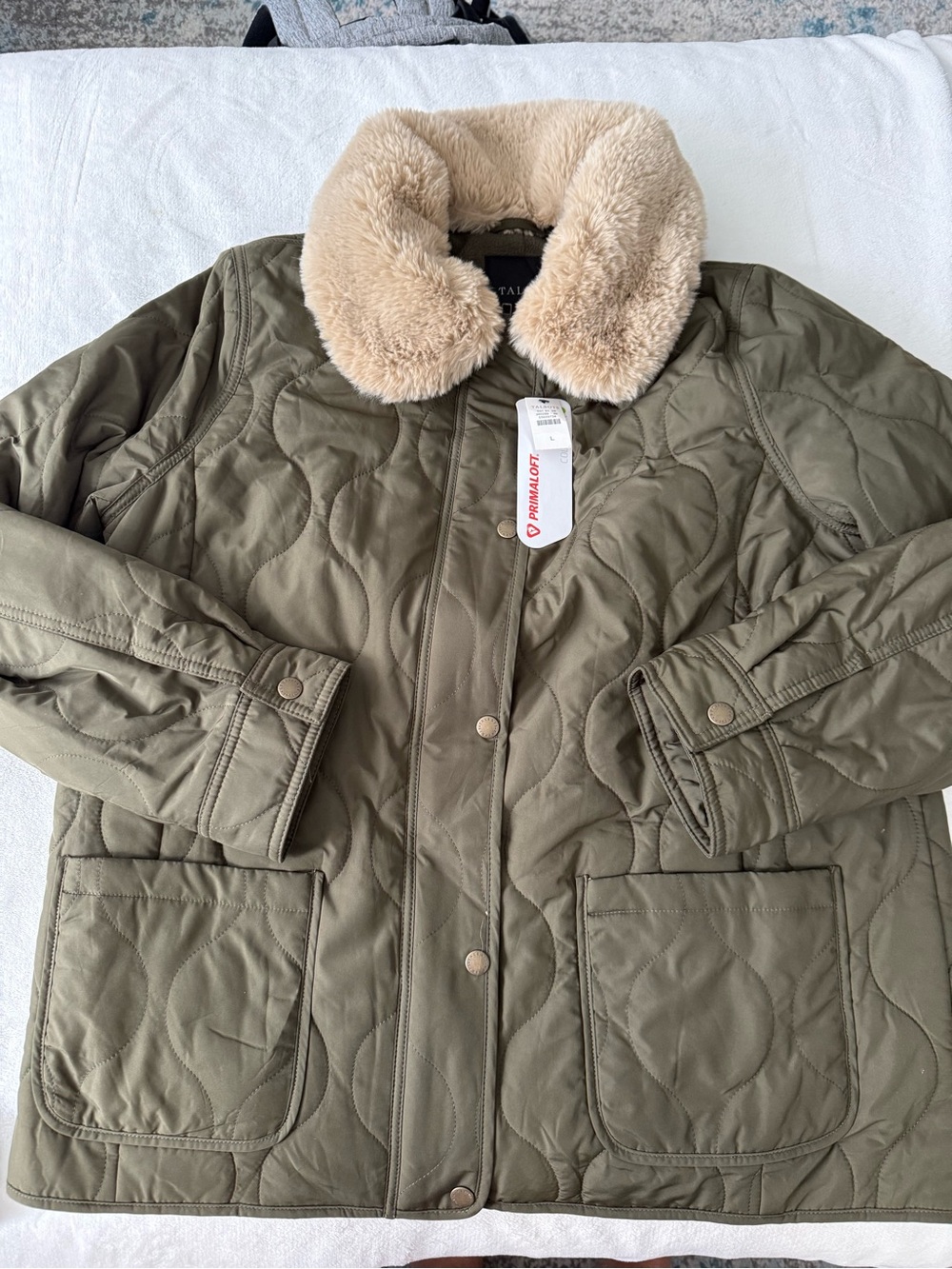 Talbots Olive Green Quilted Bomber Jacket tan faux fur collar Large EB2